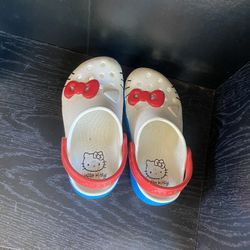 Cute Girls Cross Hello Kitty  Size11 Girls$