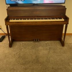 Betsy Ross Piano 