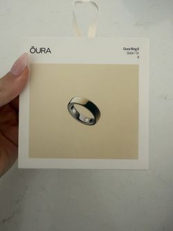 Oura Ring 5 Gold Size 9