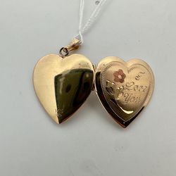 14k Gold Heart Locket
