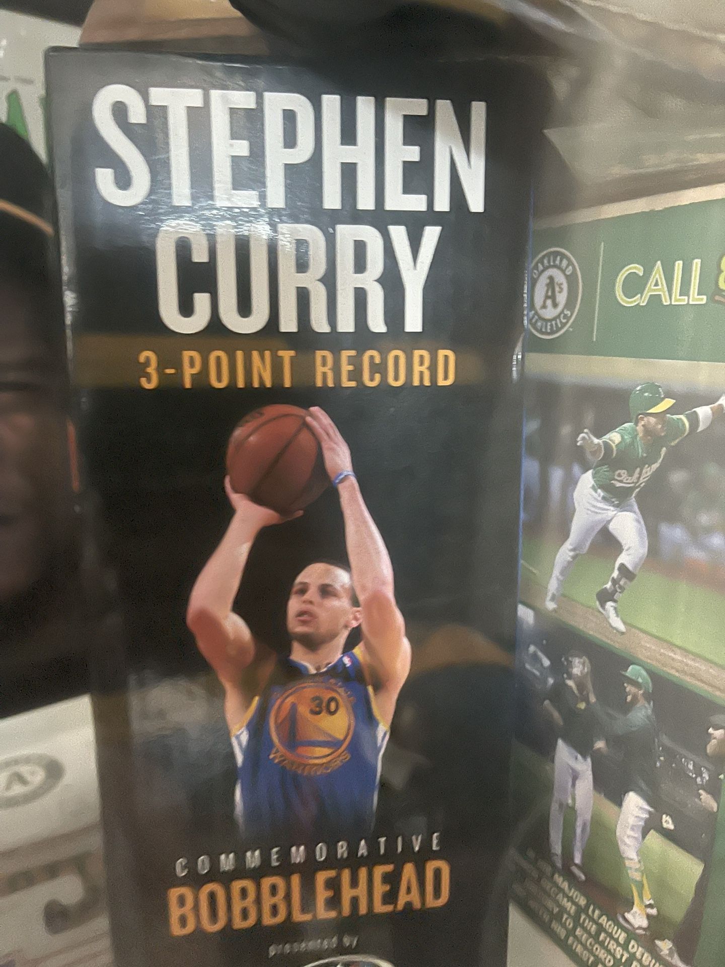 CURRY BOBBLEHEAD