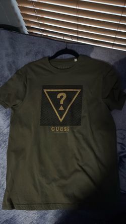 Guess tee shirt