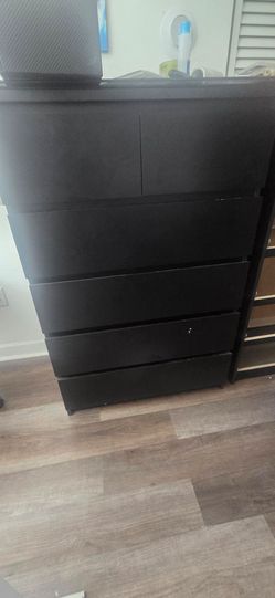 2 Tall 6 Drawer Dresser... (Chest Of Drawers