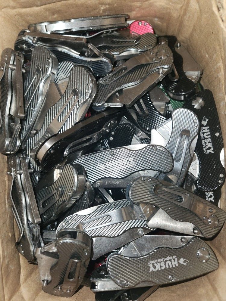 Folding Utility Knives $5 Each