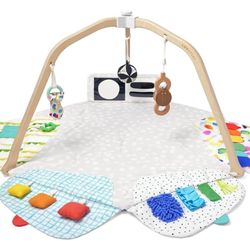 The Play Gym Lovevery