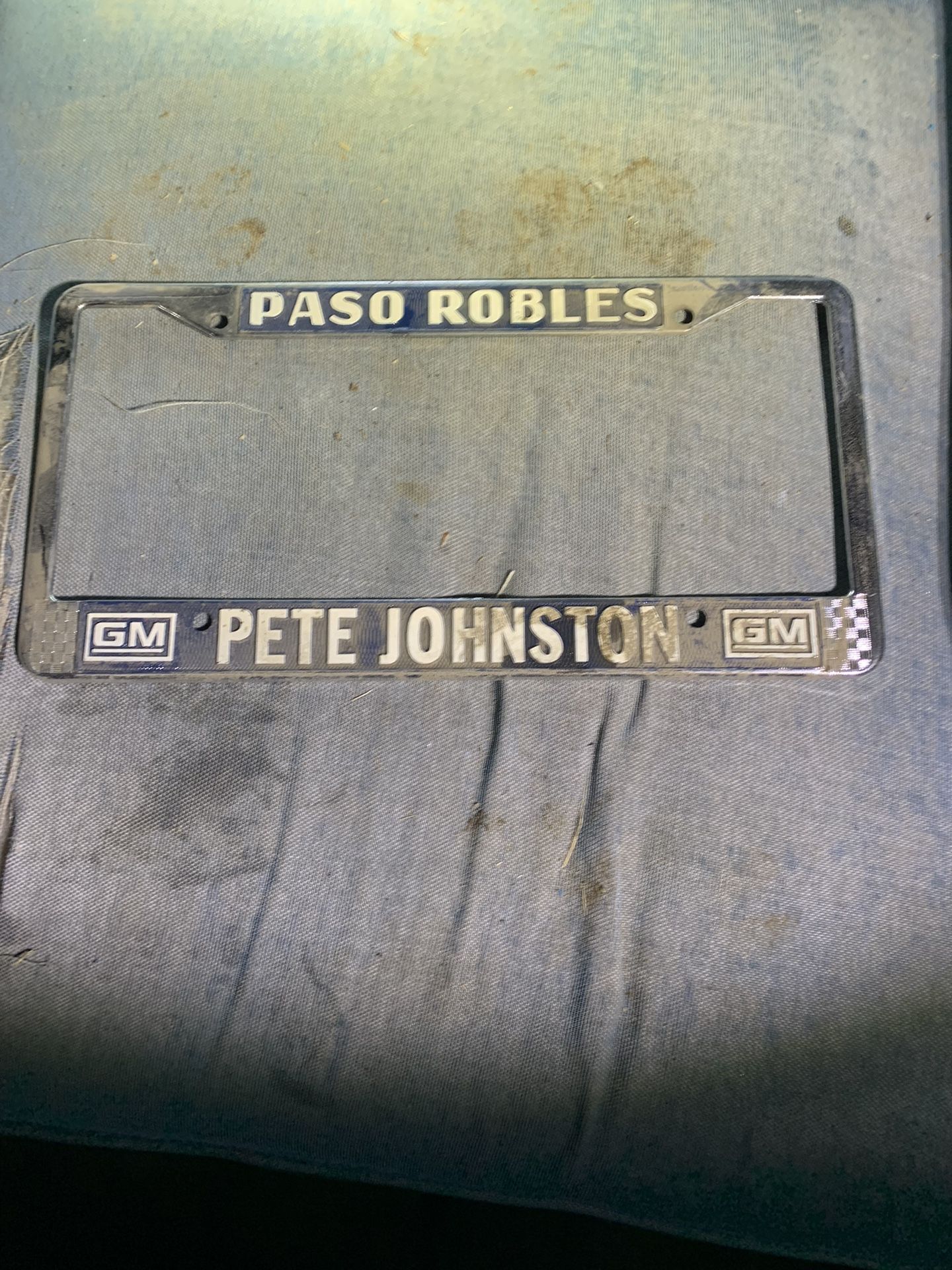 VINTAGE PASO ROBLES CA PETE JOHNSTON GM LICENSE PLATE FRAME $25
