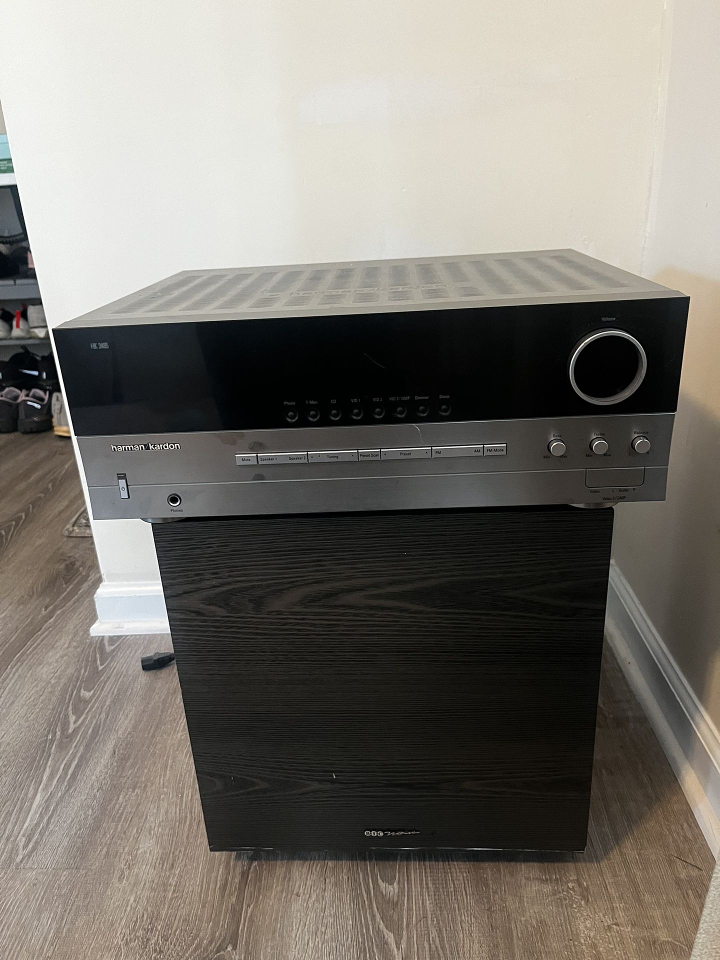 Harmon Kardon 2 Channel Receiver  (HK 3485) With Subwoofer 