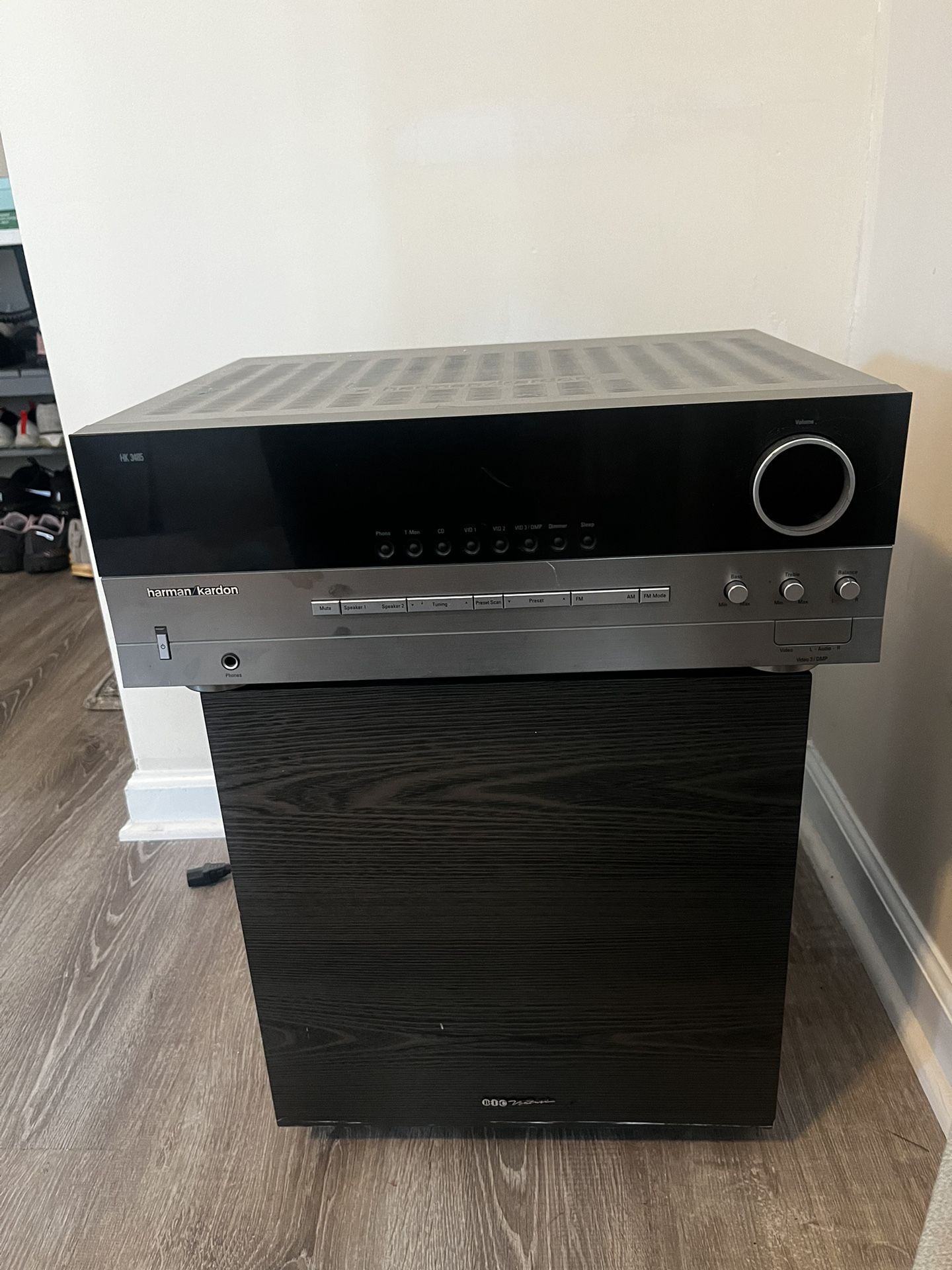 Harmon Kardon 2 Channel Receiver (HK 3485) With Subwoofer
