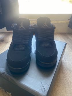 Jordan 4s black cat size us 4