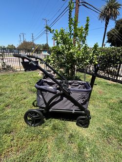 BABYTREND EPEDITION 2-1 STROLLER WAGON