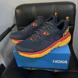 Hoka Challenger 6/ Size 10.5 Men’s $95