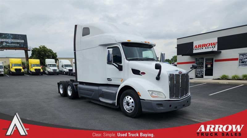 2020 PETERBILT 579 ULTRA LOFT DOUBLE BUNK 455HP
