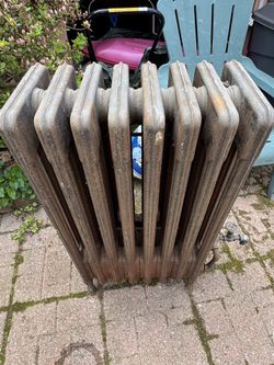 Antique J.B. Clow & Sons Gas Steam Radiator (Early Unvented Type)