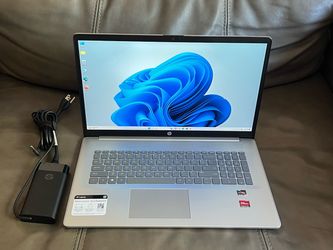 HP Laptop 17-cp3005dx (A9FY8UA) AMD Ryzen 5 7430U 8GB RAM | 512GB SSD | Win11