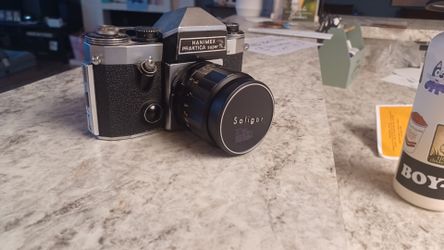Hanimex Prakica super TL vintage camera