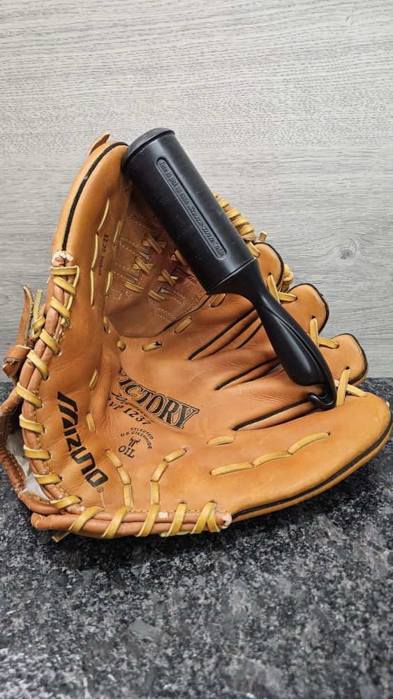 Mizuno Victory Premier MVP 1237 Leather Baseball Glove RHT 12.25"