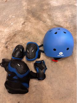 2 helmets (ages 3–4 and 7–8), elbow, knee, and wrist pads.
