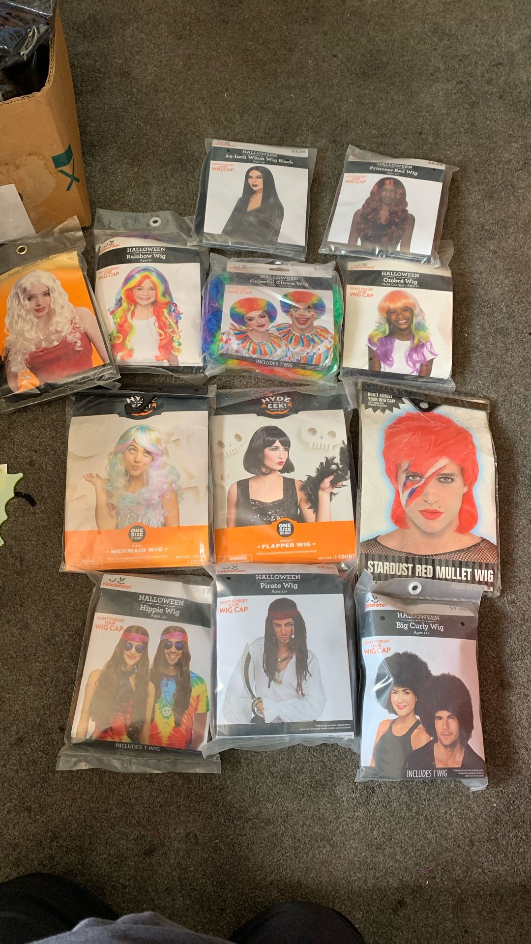 HALLOWEEN COSTUME WIGS ASSORTED