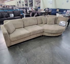 ⚽️ Sectional Sofa,  Extra Large, Rounded  Cuddle Chaise, Camel Corduroy Fabric , New in the Box.