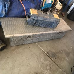Tool Box  60$ 