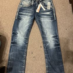 Brand new with tags Men’s Rock Revival Finley Straight Jeans Waist 31 X 32 length  asking $130 firm 