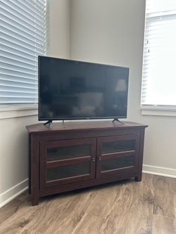 Walker Edison Modern Farmhouse Wood Corner Universal TV Stand for TV's up to 50" Flat Screen Living Room Storage Entertainment Center, 44 Inch, Tradit