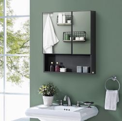 mirrored medicine cabinet