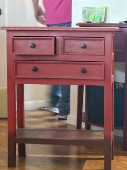 Red entry table
