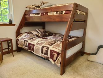 Solid wood bunk bed