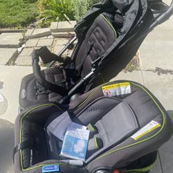 Graco Aire4 XT Travel System-All Terrain  OBO