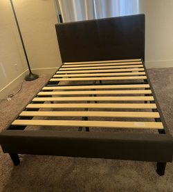 Queen Bed Frame W/Headboard