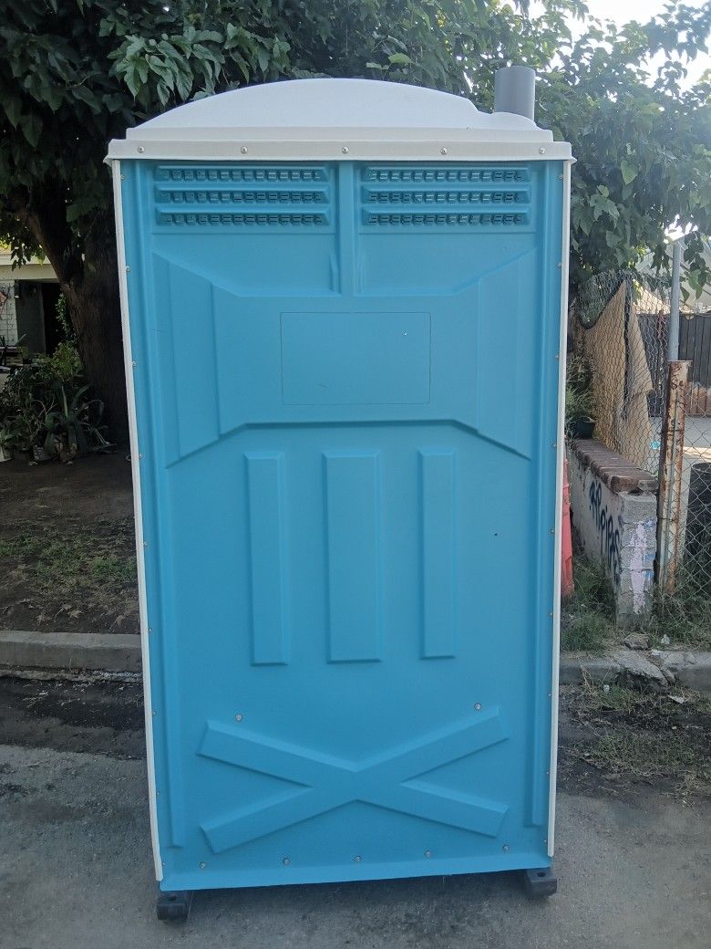 Porta Potty for Sale in San Bernardino, CA OfferUp