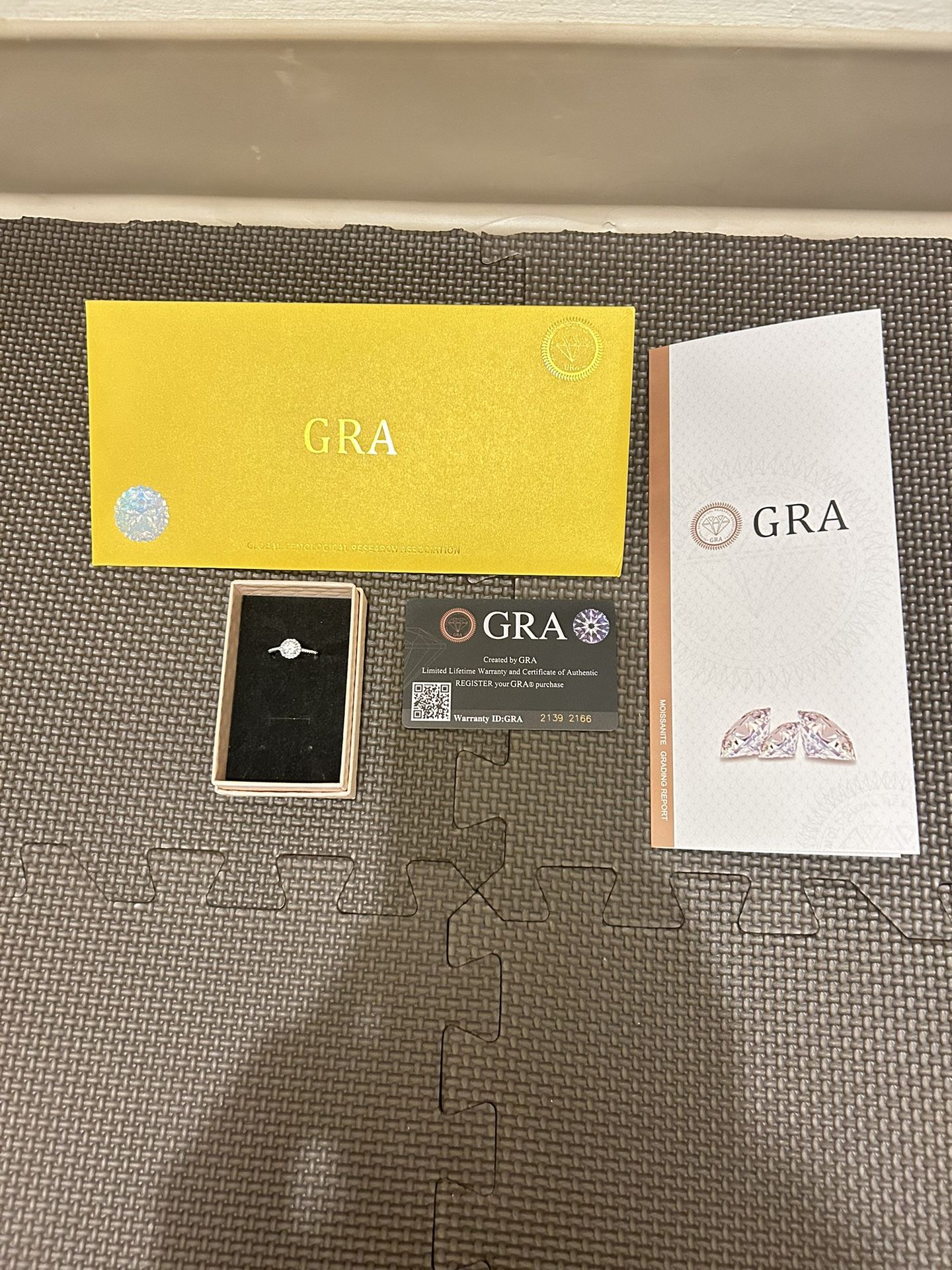 moissanite diamond ring