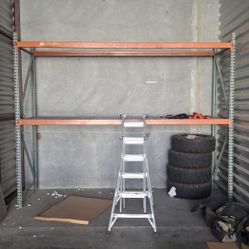 2 Pallet Racks