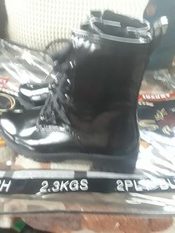 Black new boots