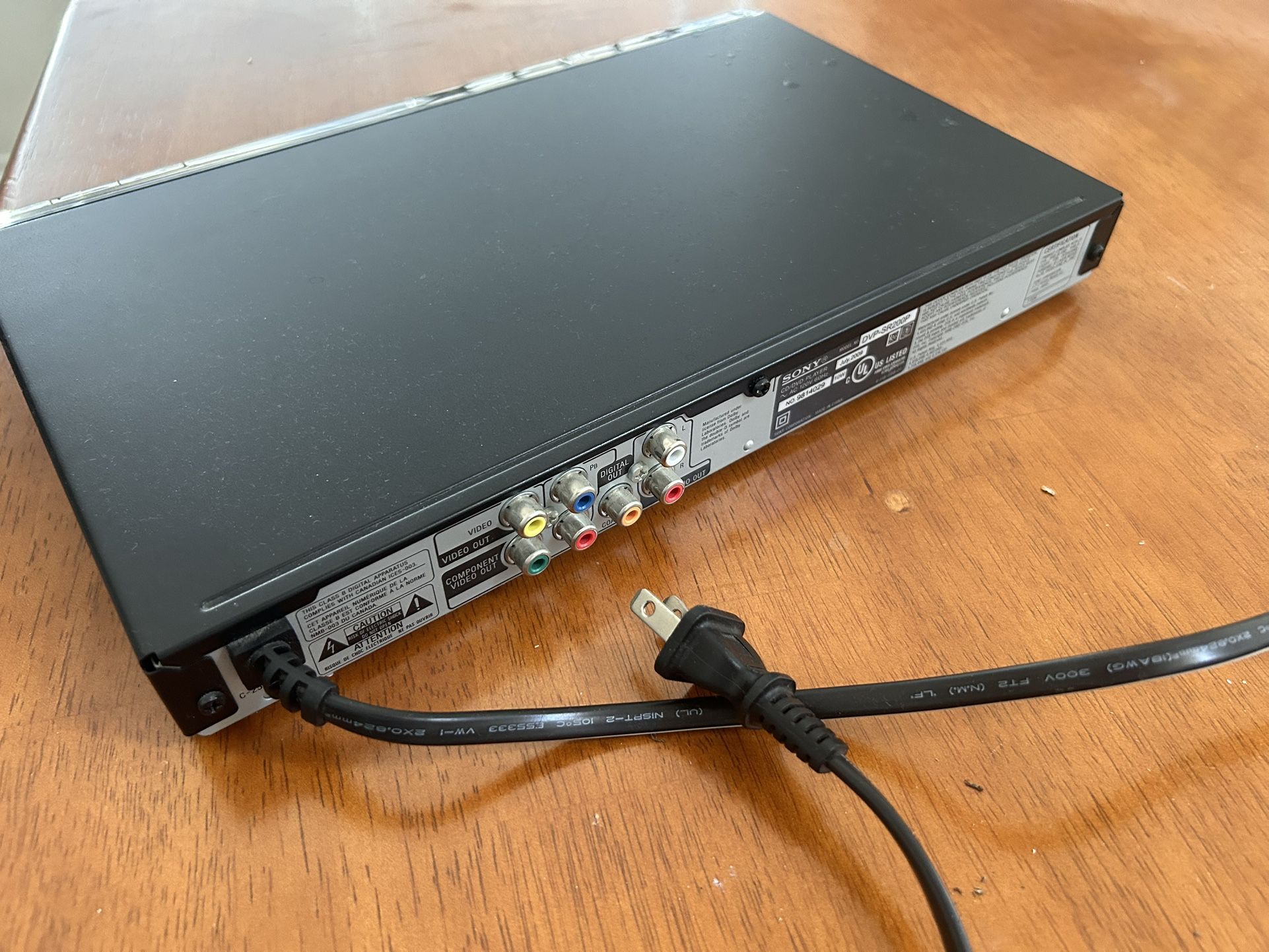 *** $ SONY. DVD PLAYER !!