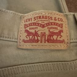 Women’s Levi’s 311 Skinny Jeans Size 27