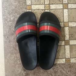 Gucci slides