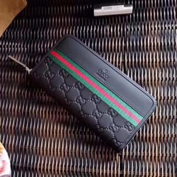 Gucci Long Wallet With Box New 