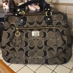 Ladies Large Size COACH PURSE