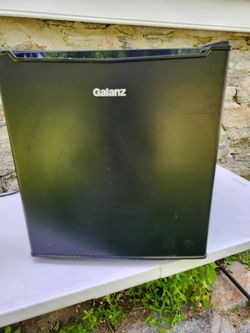 Mini  refrigerator  1.7 cub  in good working condition