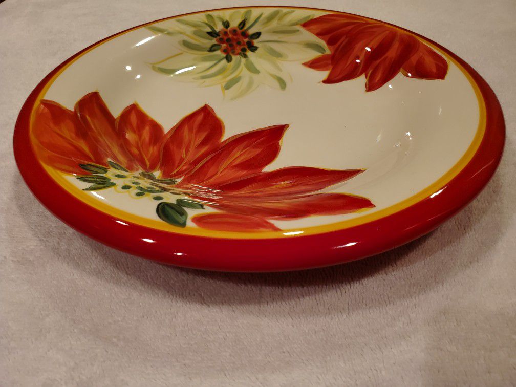 Christmas Dinner Plates From MACY'S 