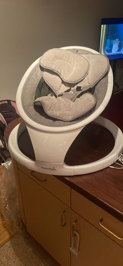 Munchkin Baby Swing
