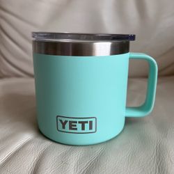Yeti Mint Turquoise Insulated Mug with Handle