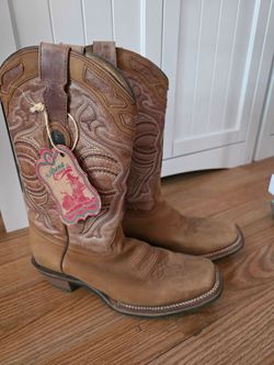 Authentic boots women