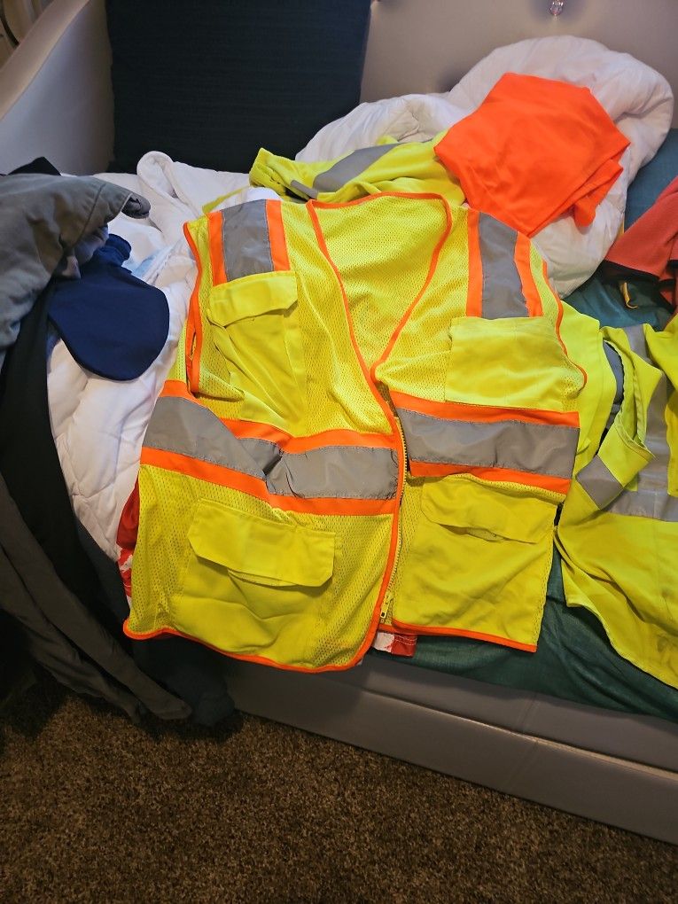 2 Large Hi Viz Safety Vest 