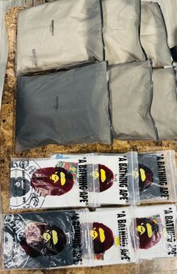Bape / essentials