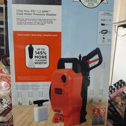 New Electric Black And Decker 1700 Psi Pressure Washer 