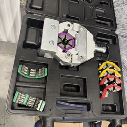 AC Hose crimper