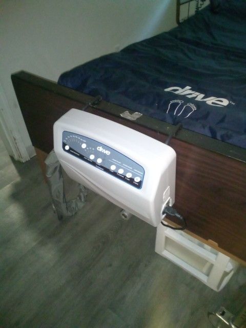 Drive Medical Aire Plus Baratic Heavy Duty Hello Air Loss Mattress System